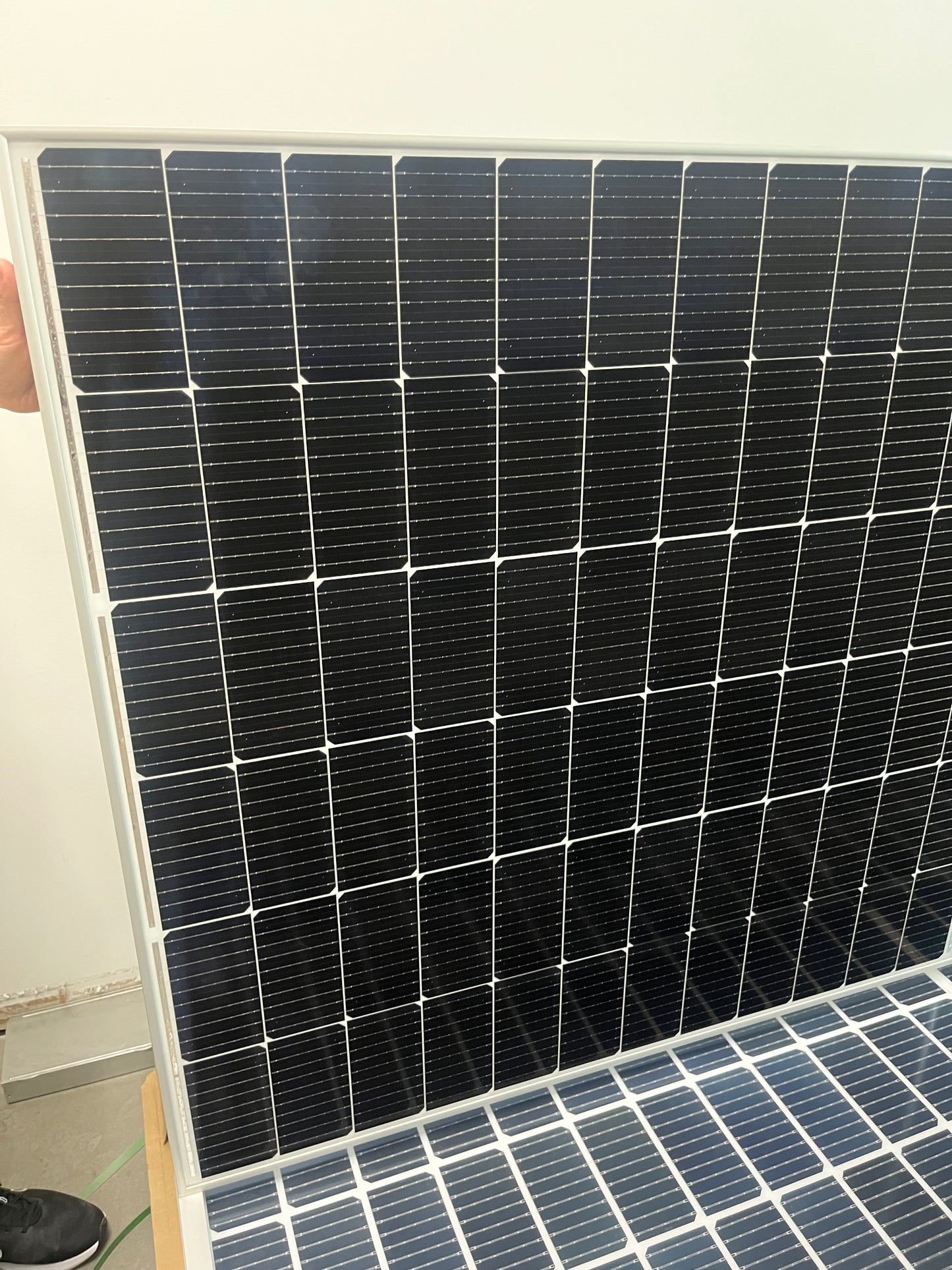 33-Pack 615W Boviet Tier 1 N-Type Bifacial Solar Panels - 20.3kW Pallet (BVM8611M-615R-H-HC-BF-DG) - Wholesale Pallet Deal
